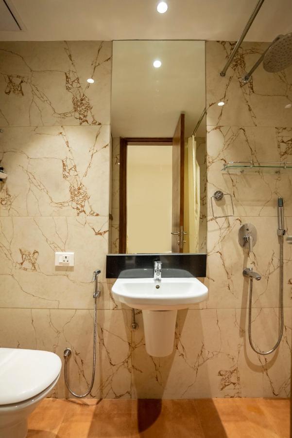 Celebrant Hotel Waranasi Zewnętrze zdjęcie